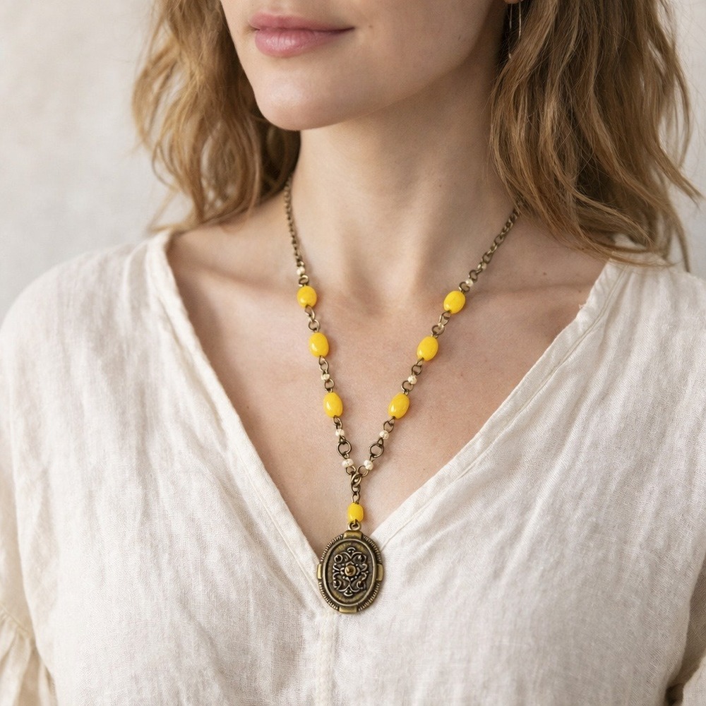 Vintage Bronze Locket Pendant‎ Necklace Yellow Bead Boho Statement Chain Jewelry